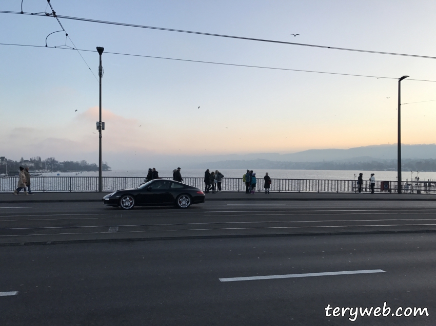 Натиснете за да видите снимката уголемена